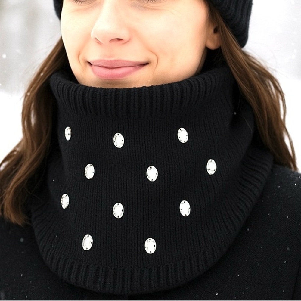 Danier Black Knit Rhinestone Snood Neck Warmer Rare Cozy Winter Cowl